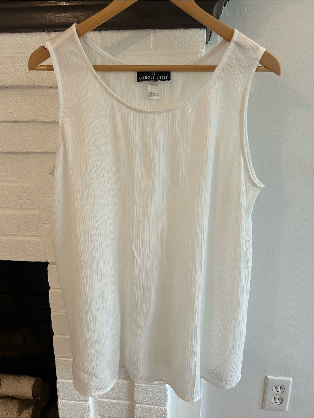 Carole Little white Textured Sleeveless Blouse